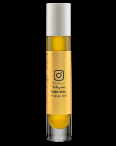 Face Essentials Night Renew face oil moisturizer. Special offers available on instagram @organic1co
